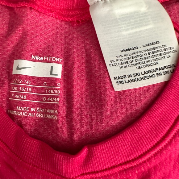 NikeFit Nike NWOT DARK Pink Short Sleeve Tee Shirt size Large - Picture 13 of 15